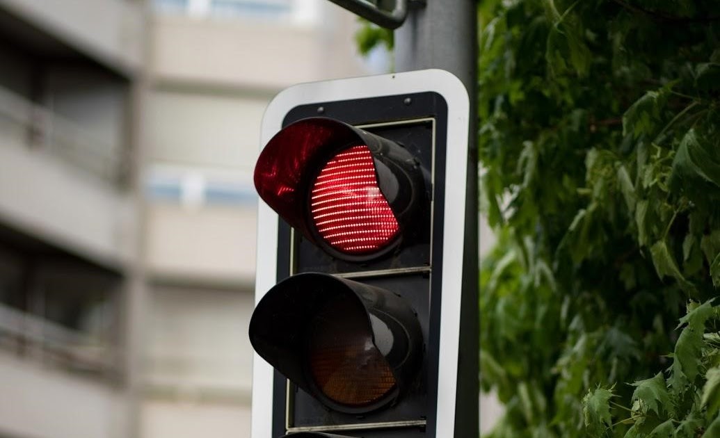 Can I Contest a Red Light Ticket?