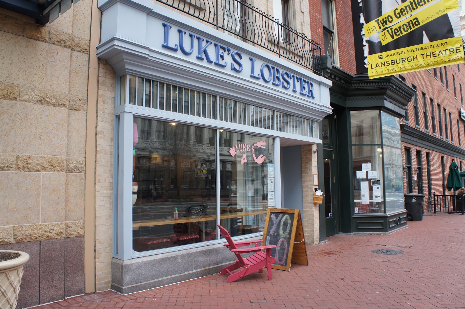 FoodiePop a journey through food, love for dogs, and misc. Luke's